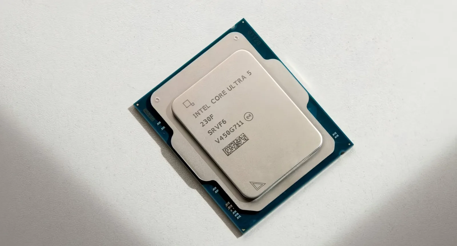 Intel酷睿Ultra CPU
